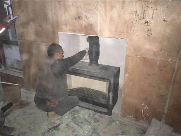 平客壁爐江蘇南京紫金七號(hào)真火壁爐安裝案例.jpg