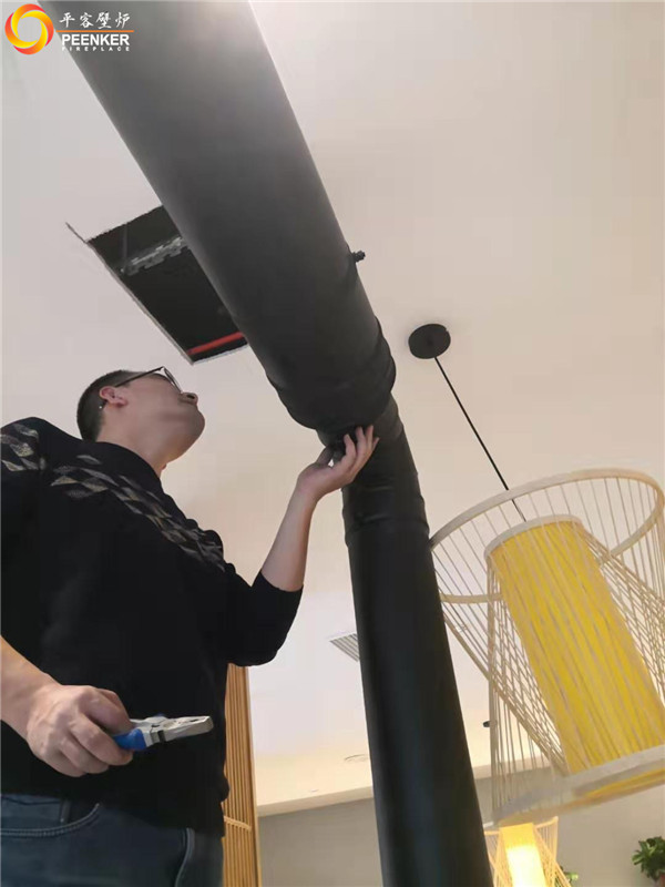 平客壁爐信陽丹麥進口燃木壁爐Aduro 9 安裝(排煙風(fēng)機).jpg