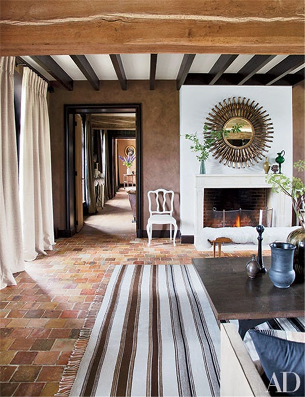 壁爐設(shè)計(jì):國(guó)外28間帶壁爐的客廳設(shè)計(jì).jpg 壁爐設(shè)計(jì):國(guó)外28間帶壁爐的客廳設(shè)計(jì)21.jpg