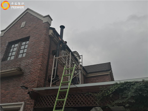 平客壁爐上海紅廬雅頌別墅壁爐丹麥morso 8893安裝.jpg