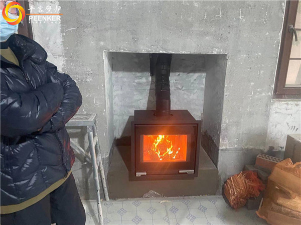 南京臥龍湖別墅丹麥壁爐Audro A5安裝.jpg