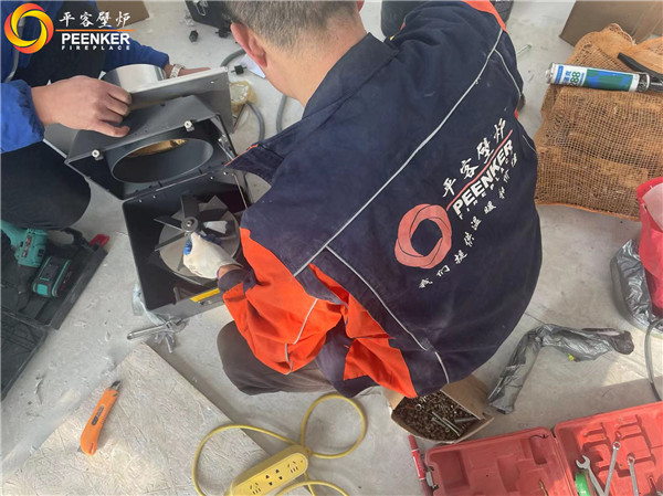 呼和浩特半山半水別墅丹麥Aduro A15SK壁爐安裝.jpg