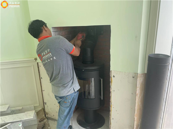 上海松江區(qū)別墅丹麥Morso 6848獨立火爐安裝.jpg