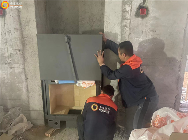 平客壁爐上海東郊花園別墅嵌入式壁爐法國TOTEM F901安裝.jpg