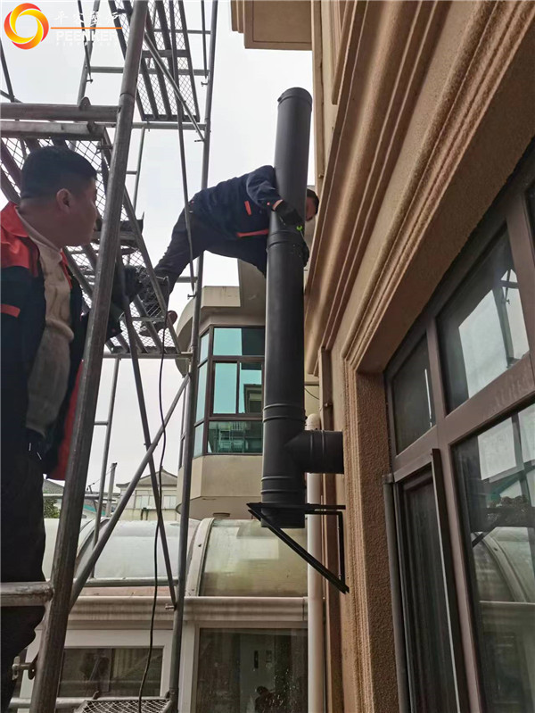 無錫唐建新村丹麥鑄鐵火爐Morso 3640安裝.jpg