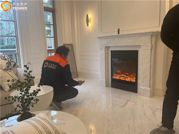 上海海珀晶華仿真電子壁爐安裝.jpg