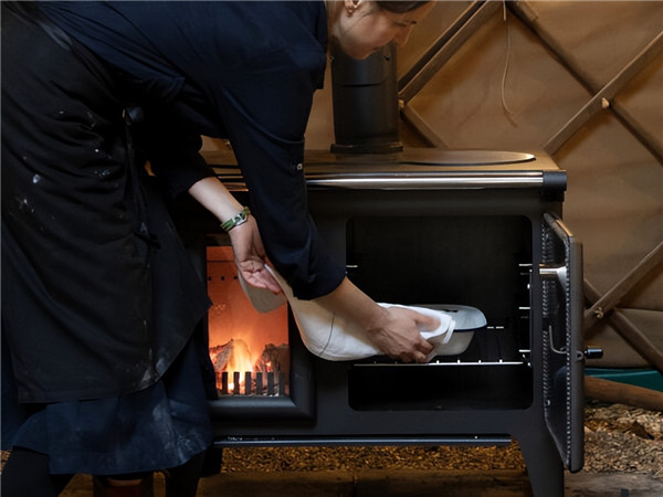 平客壁爐新品 | 即將在國(guó)內(nèi)銷(xiāo)售的英國(guó)ESSE Lightheart壁爐.jpg 平客壁爐新品 | 即將在國(guó)內(nèi)銷(xiāo)售的英國(guó)ESSE Lightheart壁爐.jpg