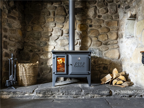 平客壁爐新品 | 即將在國(guó)內(nèi)銷(xiāo)售的英國(guó)ESSE Lightheart壁爐.jpg 平客壁爐新品 | 即將在國(guó)內(nèi)銷(xiāo)售的英國(guó)ESSE Lightheart壁爐.jpg