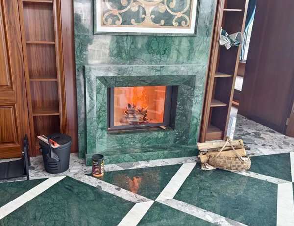 南京帝景天成別墅法國TOTEM提拉式壁爐安裝.jpg 南京帝景天成別墅法國TOTEM提拉式壁爐安裝.jpg