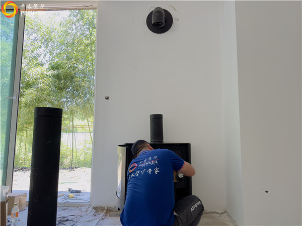 上海天安別墅丹麥Aduro 15B壁爐安裝.jpg