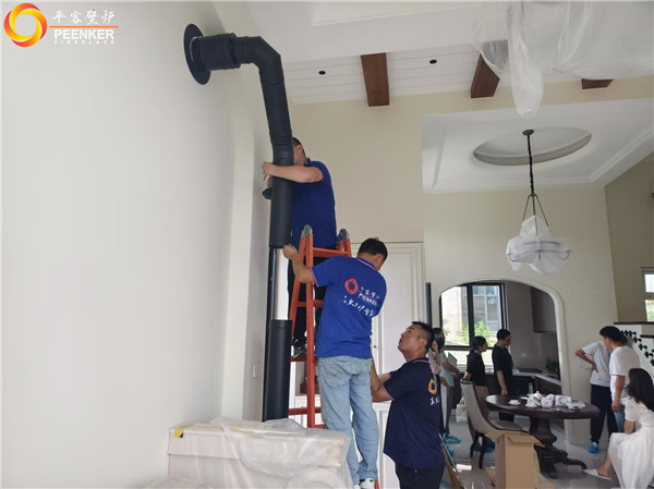 鞍山鳴月苑別墅丹麥Aduro A9.1進(jìn)口壁爐安裝.jpg