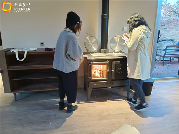 承德阿那亞金山嶺別墅英國ESSE壁爐+風(fēng)機(jī)安裝.jpg