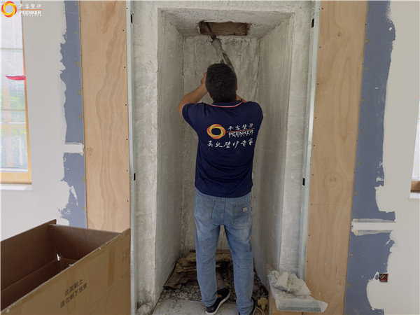 上海攬海國際高爾夫別墅丹麥Aduro A15壁爐安裝.jpg