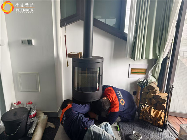 南京八卦洲別墅丹麥Morso 8643鑄鐵火爐安裝.jpg