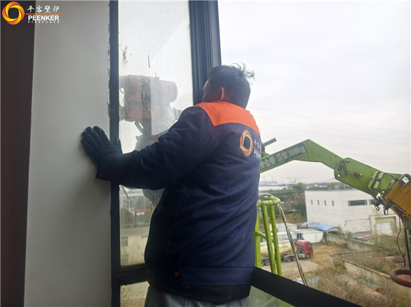 平客壁爐|揚(yáng)州辦公室丹麥Morso 2110鑄鐵火爐安裝.jpg