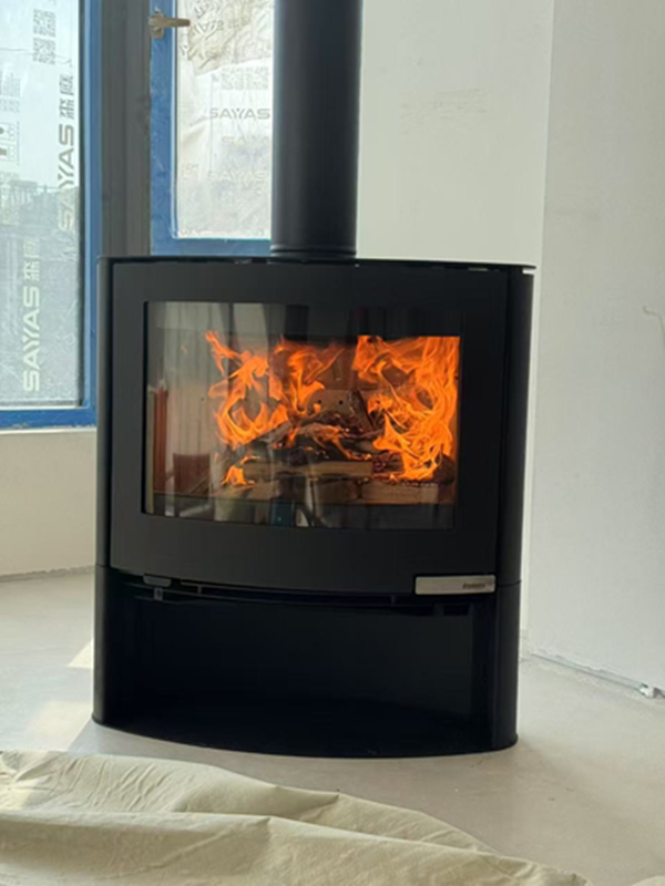 南京保利紫晶山丹麥Aduro 15B獨立火爐安裝.jpg 南京保利紫晶山丹麥Aduro 15B獨立火爐安裝.jpg