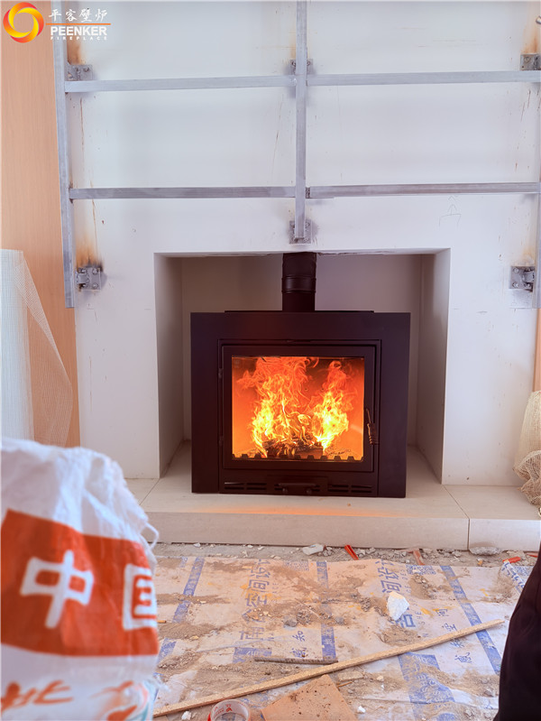 鎮(zhèn)江紫金7號(hào)別墅國(guó)產(chǎn)壁爐科隆安裝.jpg
