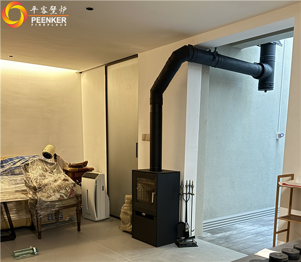 合肥瀾岸里地下室丹麥Aduro A1壁爐安裝.jpg