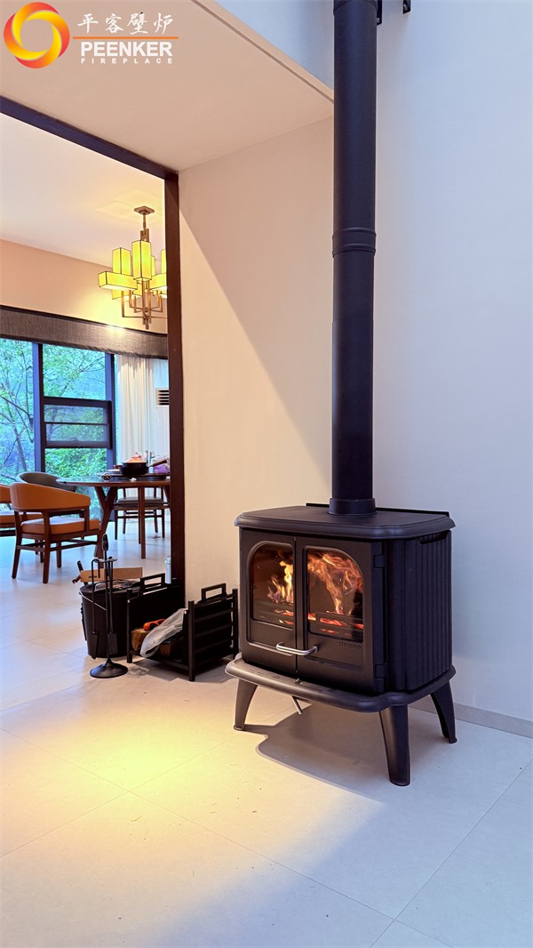 益陽(yáng)自建別墅丹麥Morso 3640對(duì)流火爐安裝.jpg