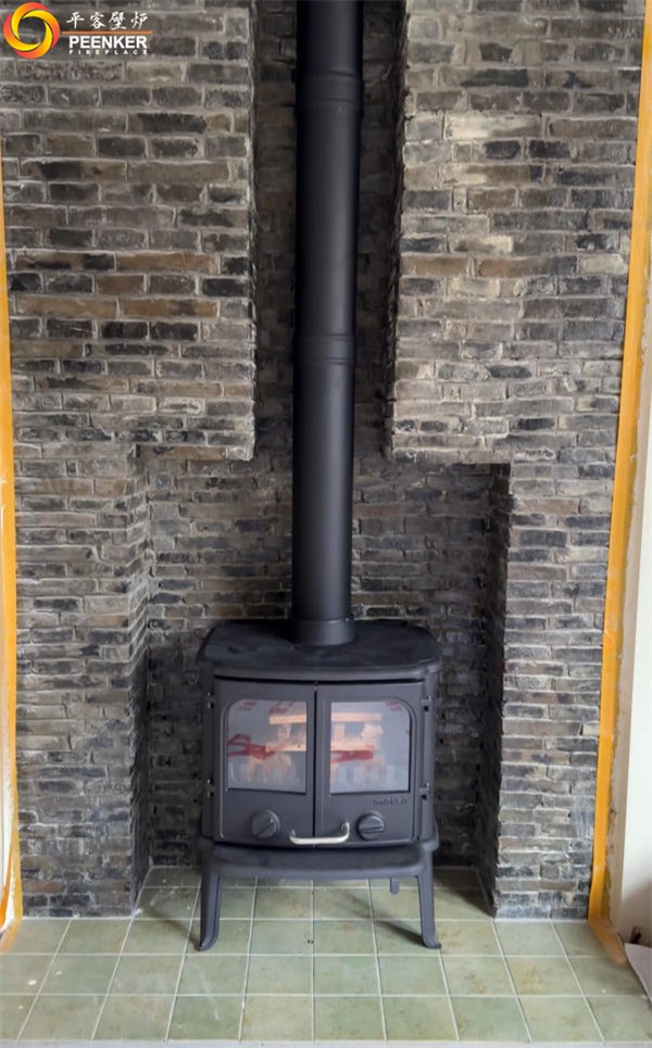 上海徐匯老洋房丹麥Morso 2110火爐安裝.jpg