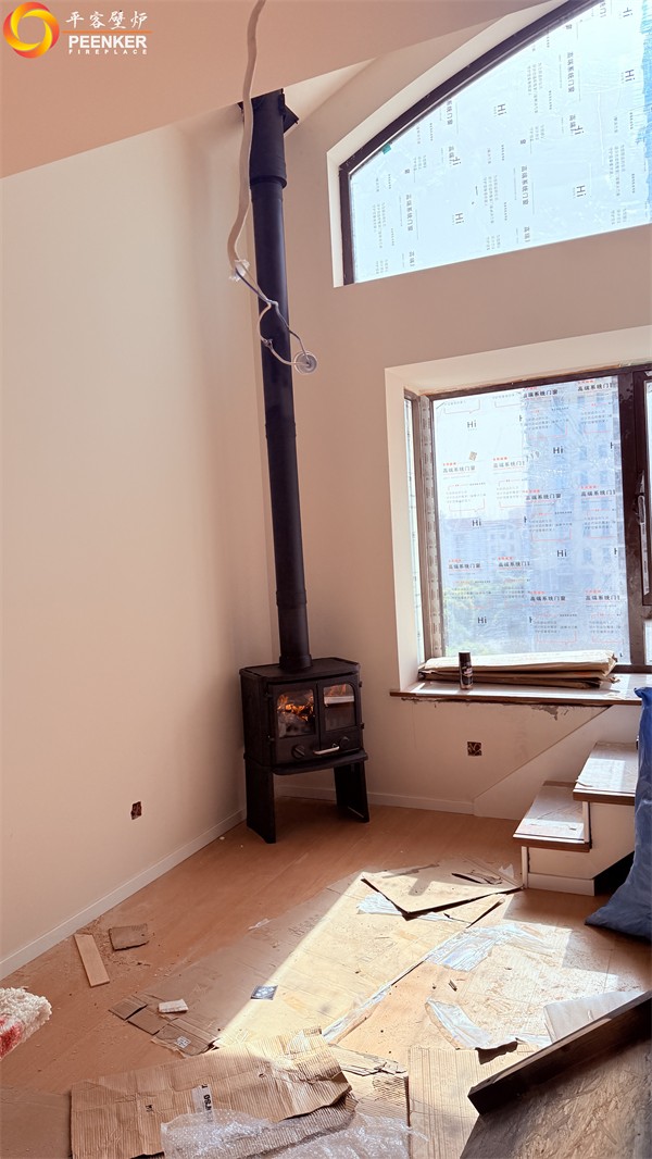 上海杉林新月家園丹麥Morso 2140壁爐安裝.jpg